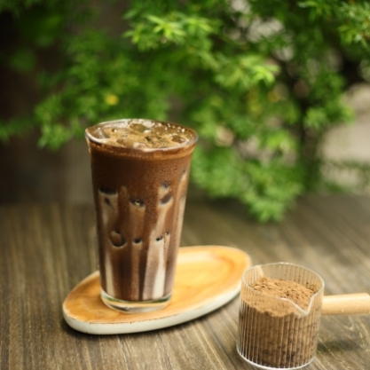 lang-cafe-tron-ven-huong-vi-tu-nhien-trong-tung-ly-tra